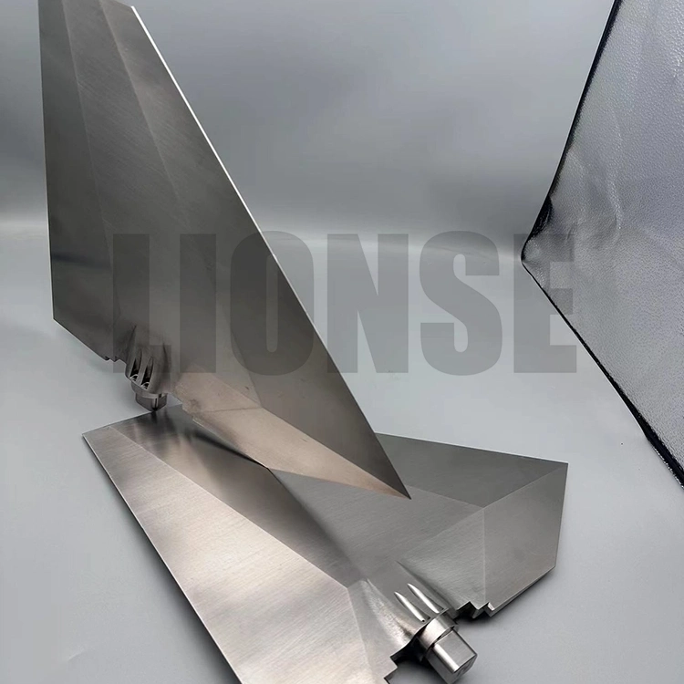 Hochgenauige Titan -CNC -Bearbeitungsflugzeugflügel